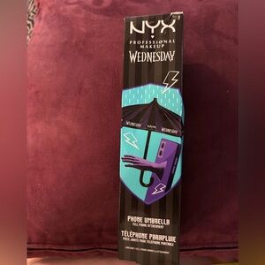 NYX Professional Makeup WEDNESDAY Phone Umbrella….Hysterial